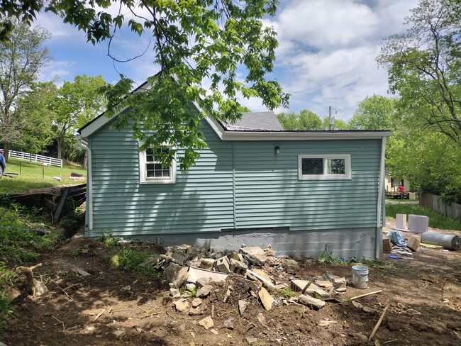 207 W 4th St in Millersburg, KY - Building Photo - Building Photo