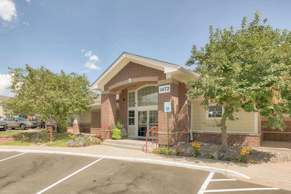 Westmeadow Peaks in Colorado Springs, CO - Foto de edificio