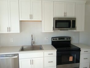 48 Lester Avenue in San Jose, CA - Building Photo - Building Photo