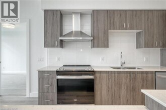 50 Grand Ave S in Cambridge, ON - Building Photo - Building Photo