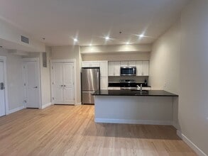 359 Main St in Bennington, VT - Building Photo - Building Photo