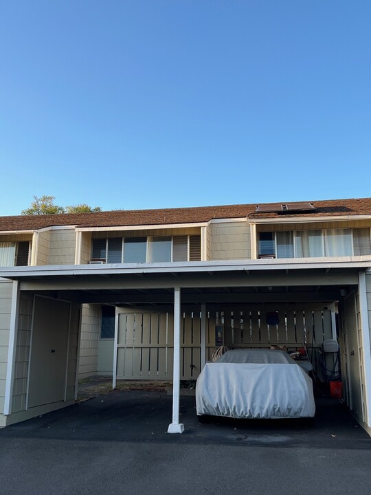 94-143 Kuahelani Ave, Unit 139 in Mililani, HI - Foto de edificio