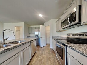 409 Red Poll Wy in Columbia, SC - Building Photo - Building Photo