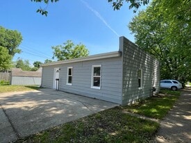 1127 First St in Boone, IA - Building Photo