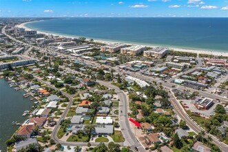 6872 Gulf Winds Dr in St Pete Beach, FL - Building Photo - Building Photo