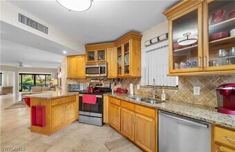 5890 Via Lugano in Naples, FL - Building Photo - Building Photo