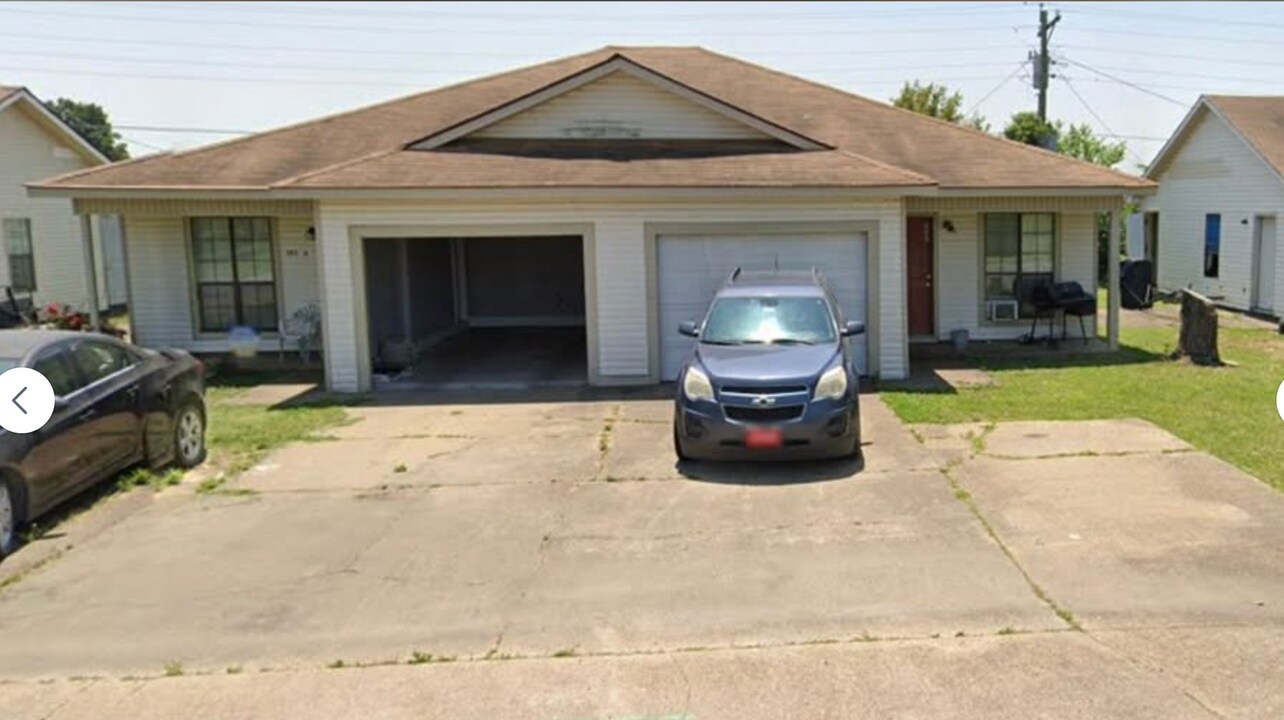 143 S Gosnell St, Unit B in Gosnell, AR - Foto de edificio