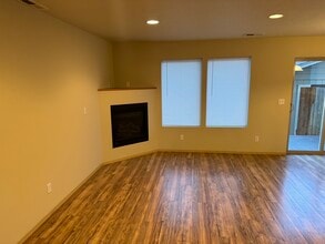 417 W Ivanhoe Rd in Spokane, WA - Building Photo - Building Photo