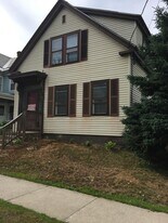 60 Water St in Keene, NH - Building Photo