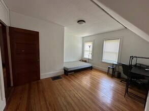 580 Cambridge St in Boston, MA - Building Photo - Building Photo