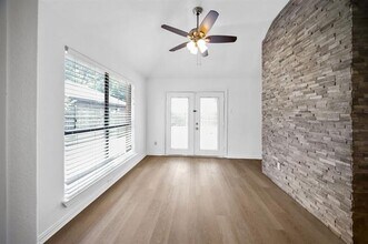 2305 Windridge Ln in Rowlett, TX - Building Photo - Building Photo