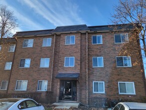 2640 Pirates Cove in Schaumburg, IL - Foto de edificio - Building Photo