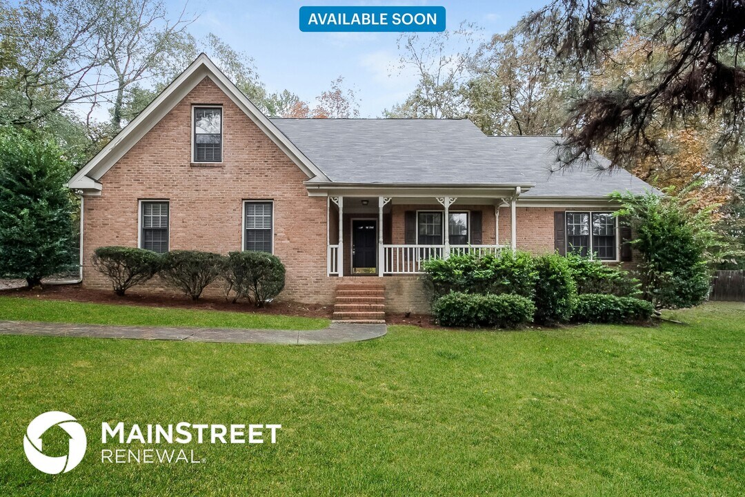 4831 Wynship Ln in Snellville, GA - Building Photo