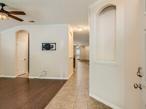 2016 Mary Ella Dr in Leander, TX - Building Photo - Building Photo