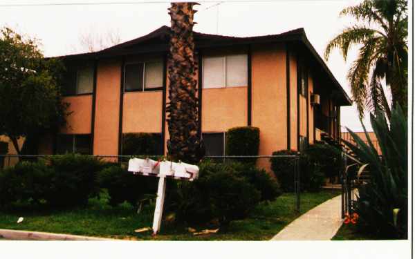 41618-41624 Marine Dr in Hemet, CA - Foto de edificio