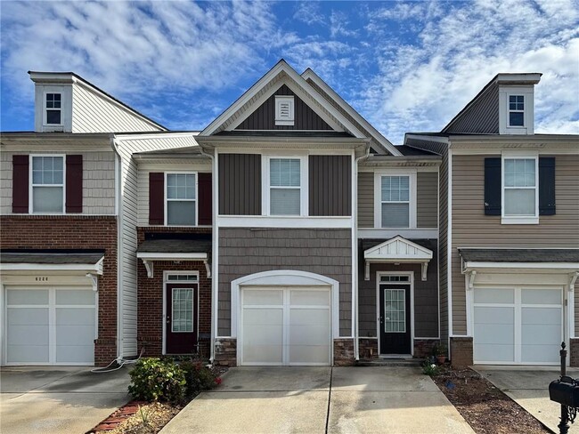2091 Executive Dr N