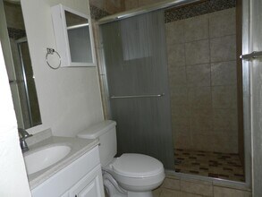 5332 NW Ash Ave in Lawton, OK - Building Photo - Building Photo