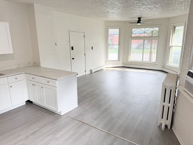 516 Cedar St, Unit 1