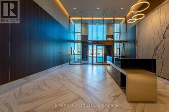 2333 Khalsa Gate in Oakville, ON - Building Photo - Building Photo