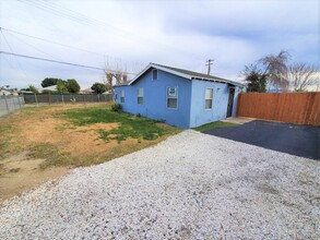 13049 11th St in Chino, CA - Building Photo - Building Photo