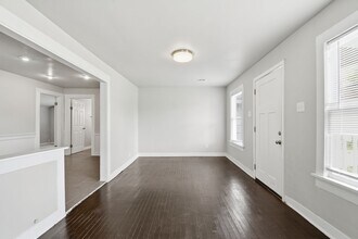 1724 S Jamestown Ave in Tulsa, OK - Building Photo - Building Photo