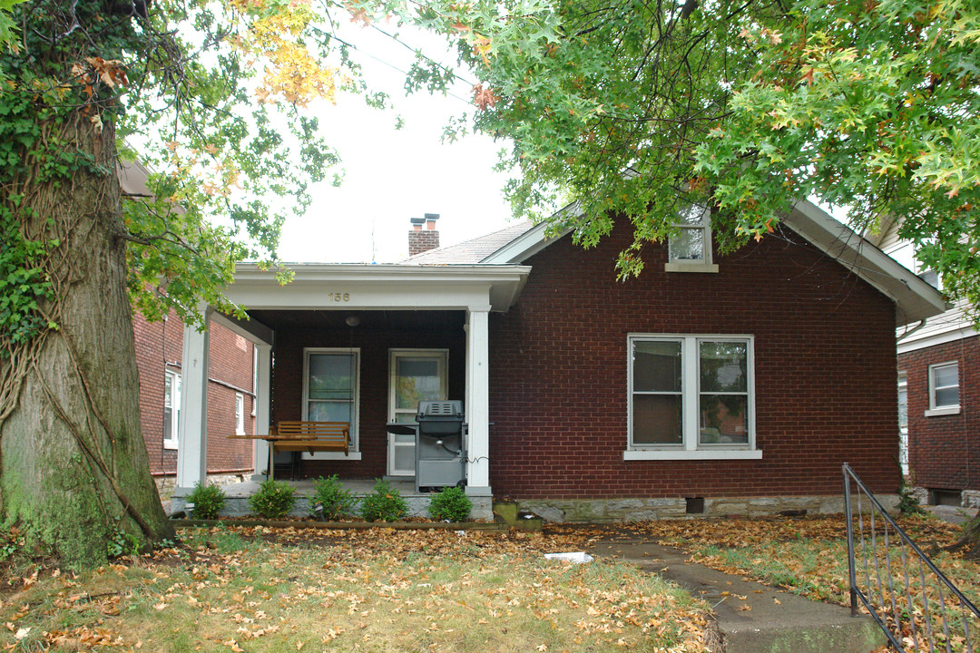 156 Bonnie Brae Dr in Lexington, KY - Foto de edificio