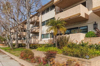 Rossmoor Regency in Seal Beach, CA - Building Photo - Building Photo