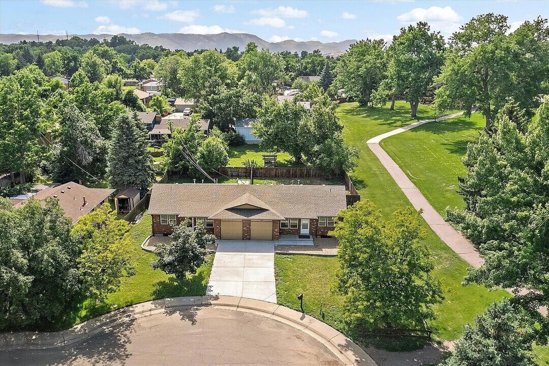 1213 Xenon St in Golden, CO - Building Photo