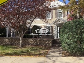 3029 Hemingway Tr in Maplewood, MN - Building Photo