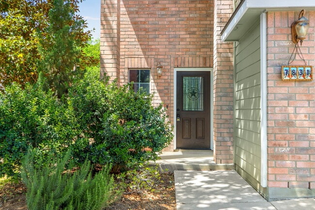 7831 Saddle Run in Selma, TX - Building Photo - Building Photo