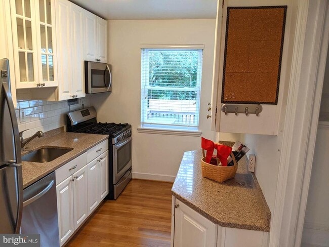 property at 3014 Plyers Mill Rd