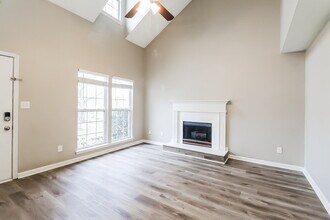 4706 Avalon Forest Ln in Charlotte, NC - Building Photo - Building Photo