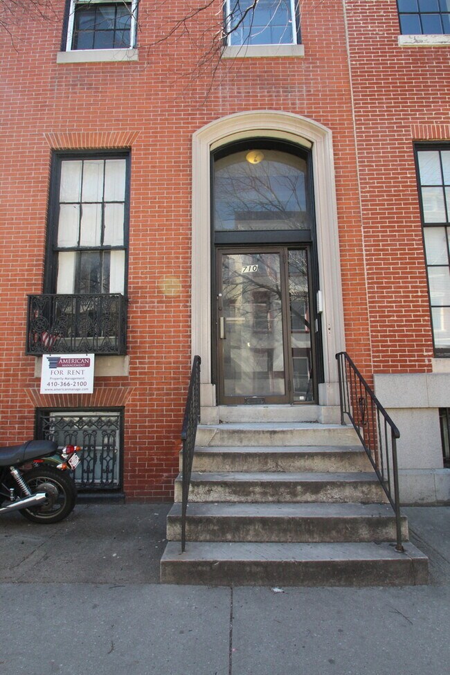 710 St Paul St in Baltimore, MD - Building Photo - Building Photo
