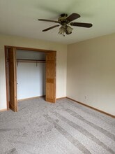 2749 W 8th St in Appleton, WI - Foto de edificio - Building Photo