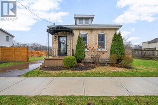 68 Cavendish Crescent in London, ON - Building Photo