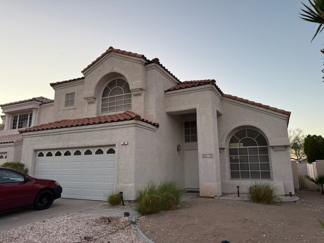 80 Desert Rain Ln