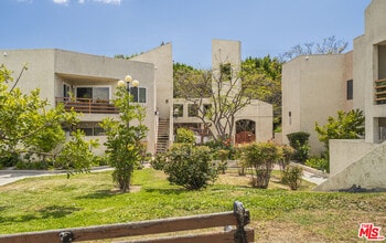 1425 W 12th St in Los Angeles, CA - Building Photo - Building Photo