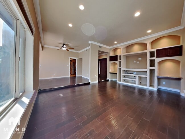 15811 E Richwood Ave in Fountain Hills, AZ - Foto de edificio - Building Photo