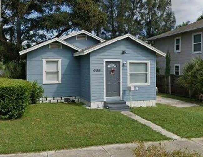 property at 669 Newton Ave S