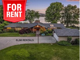 10304 W Court St in Pasco, WA - Building Photo