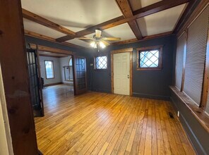 13 Wawecus Hill Rd in Norwich, CT - Building Photo - Building Photo