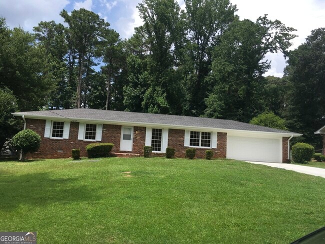 property at 5496 Joeclay Dr