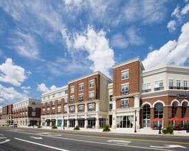 Bldg C in Robbinsville, NJ - Foto de edificio - Building Photo