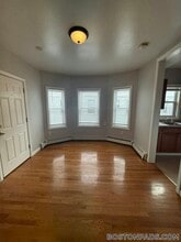 4 Kingsley Terrace in Lynn, MA - Building Photo - Building Photo