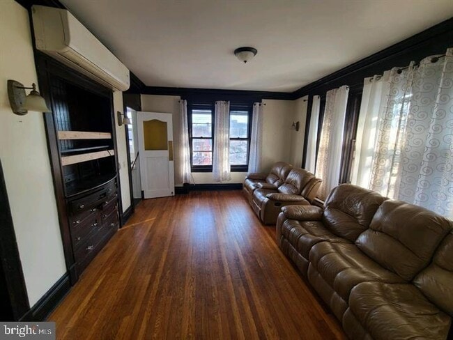 property at 901 N Front St