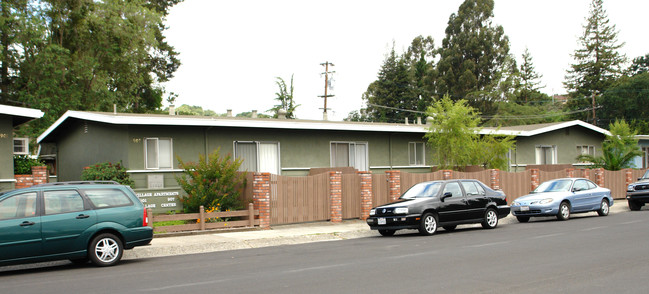 907 Village in Lafayette, CA - Building Photo - Building Photo