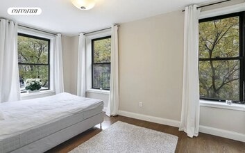 155 Bleecker St in New York, NY - Building Photo - Building Photo