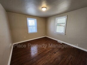 9416 Kathlyn Dr in St. Louis, MO - Building Photo - Building Photo