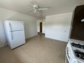 1111 US-41 in Gurnee, IL - Building Photo - Building Photo