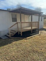 40 Tylers Cookie Ln in Asheville, NC - Building Photo